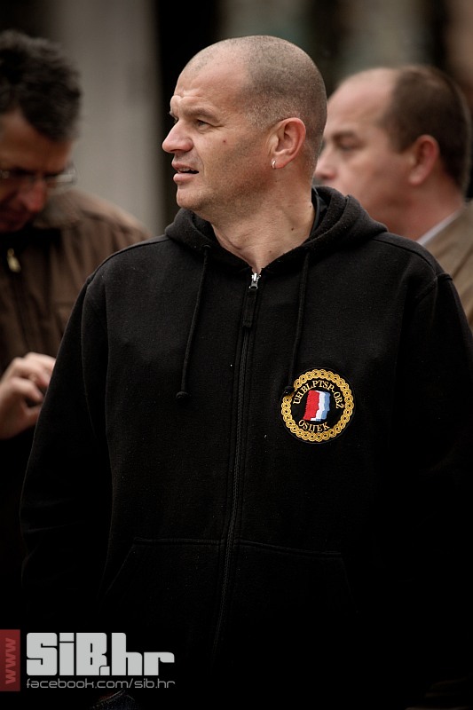 oslobodeni_generali_16112012_mb