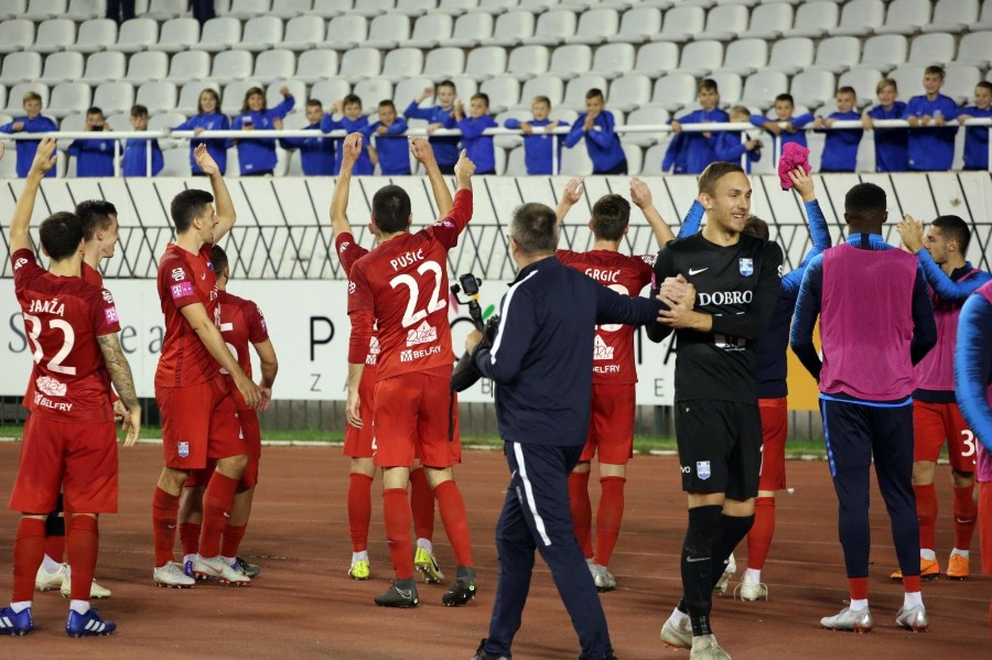 PXL_071018_22258546-900×599 PXL_071018_22258546-900×599