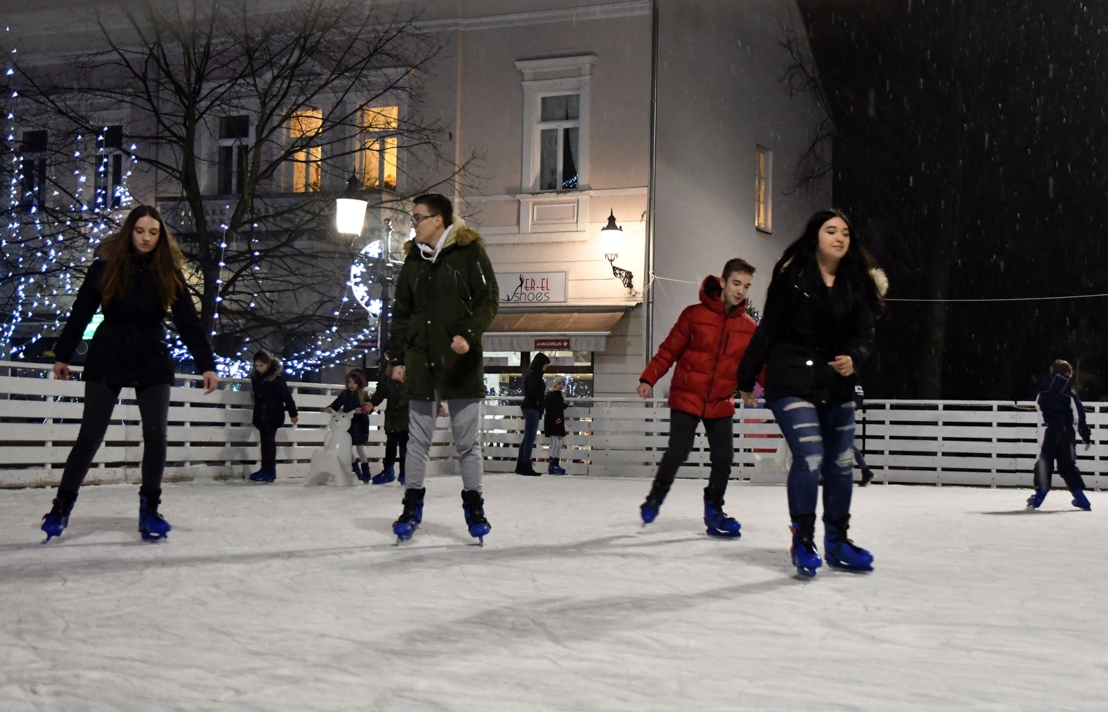 Klizalište u Slavonskom Brodu