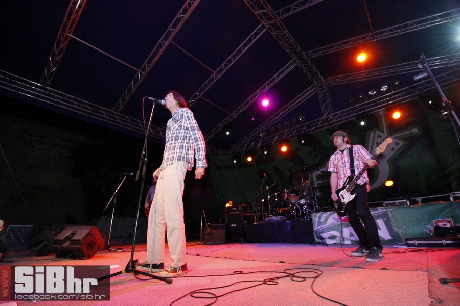 ufo_brkovi_zoran_31 ufo_brkovi_zoran_31