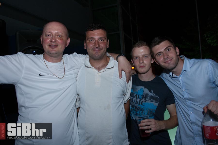 dc_party_SiBhr_19