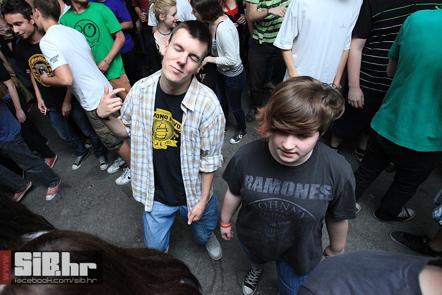 oljm_guzva_u_16ercu_03062012_si