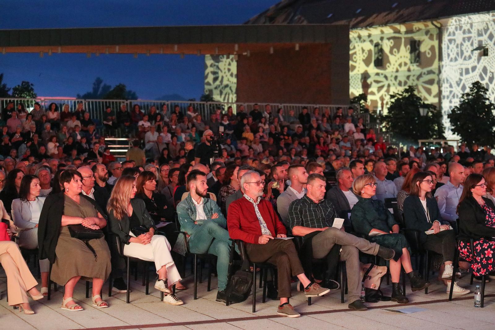 U Tvrđi svečano otvoreno Osječko ljeto kulture