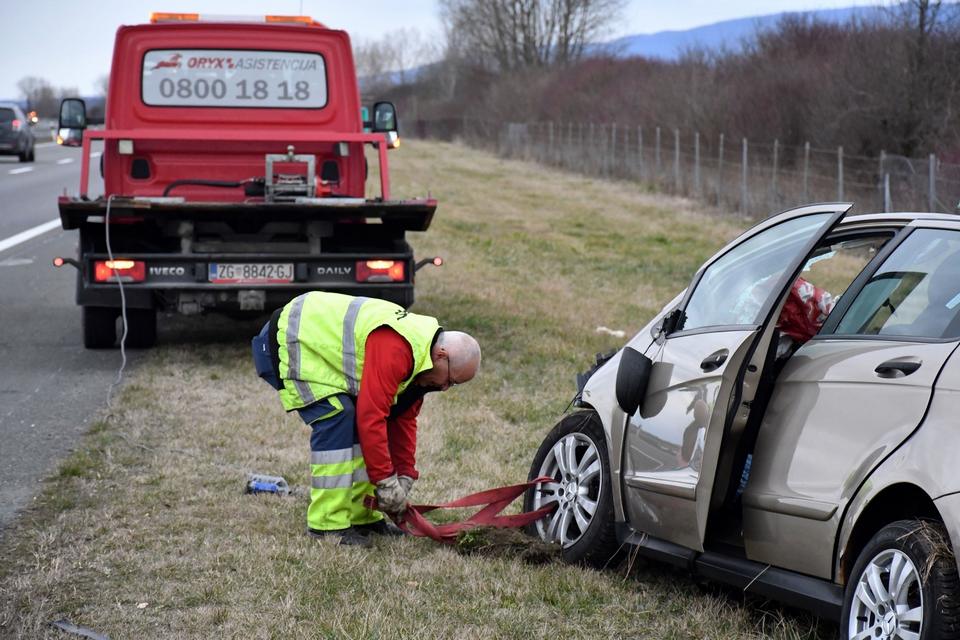 Teška prometna nesreća na autocesti A3 kod Starog Petrovog Sela