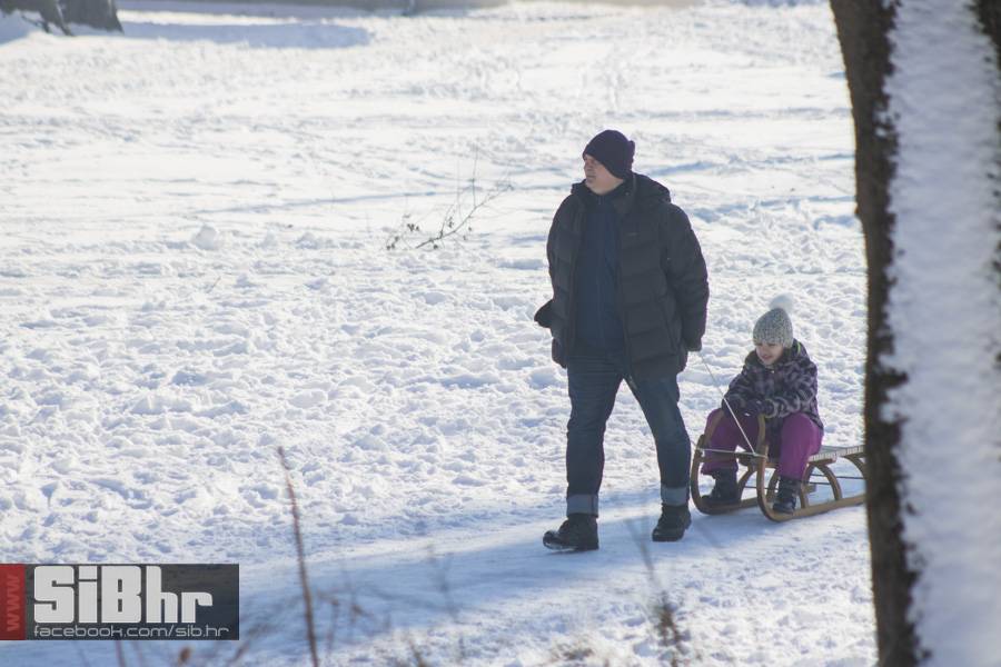 sanjkanje_drven_park_SiBhr_34