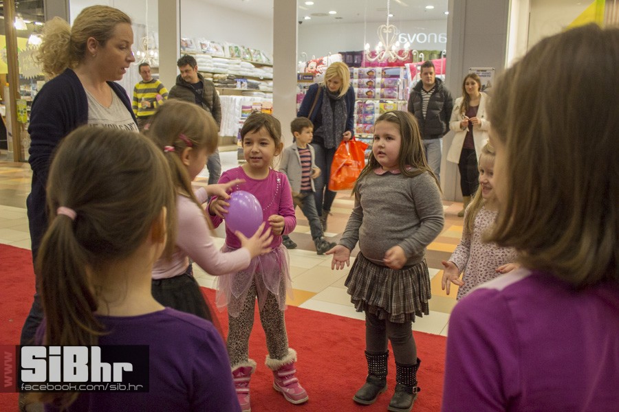 avenue_mall_disco_za_klince_2