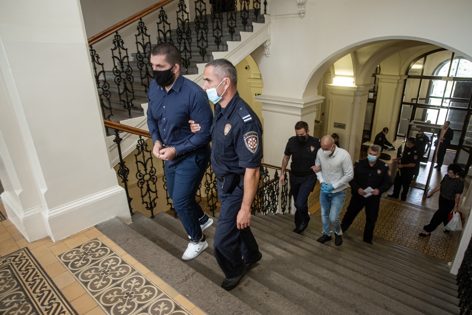 Počelo suđenje zbog pokušaja ubojstva dvojice zaštitara i razbojništva