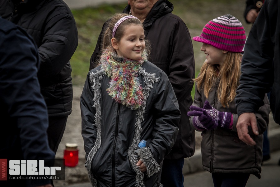 kolona_sjecanja_vukovar_1811201