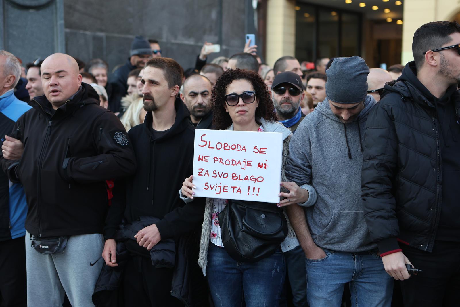 U Zagrebu veliki prosvjed protiv Covid potvrda