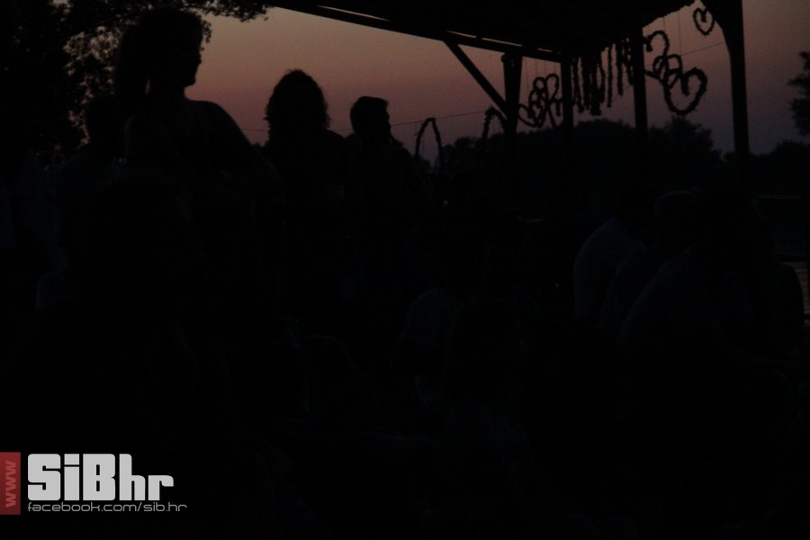 slama2015_subota_SiBhr57