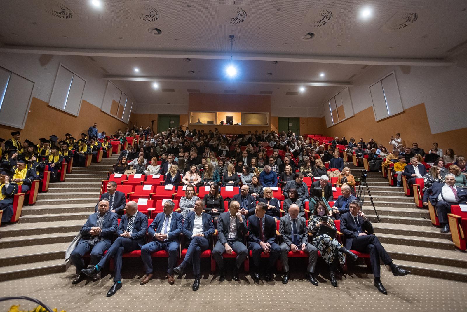 Promocija doktora dentalne medicine 2022. Promocija doktora dentalne medicine 2022.