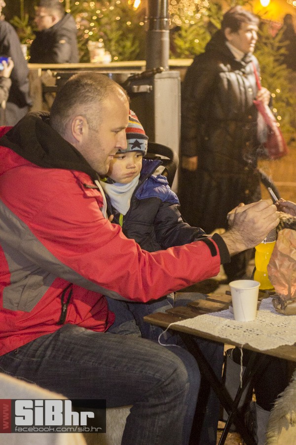 advent_u_tvrdji_dan_grada_osije