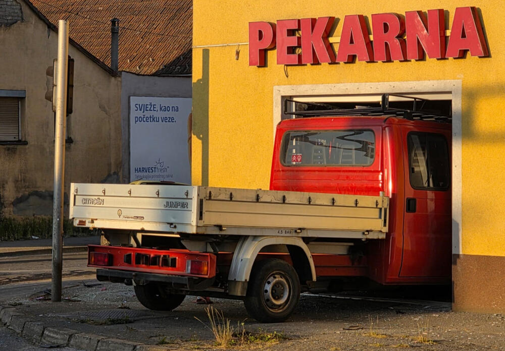 kamion pekarna kamion pekarna