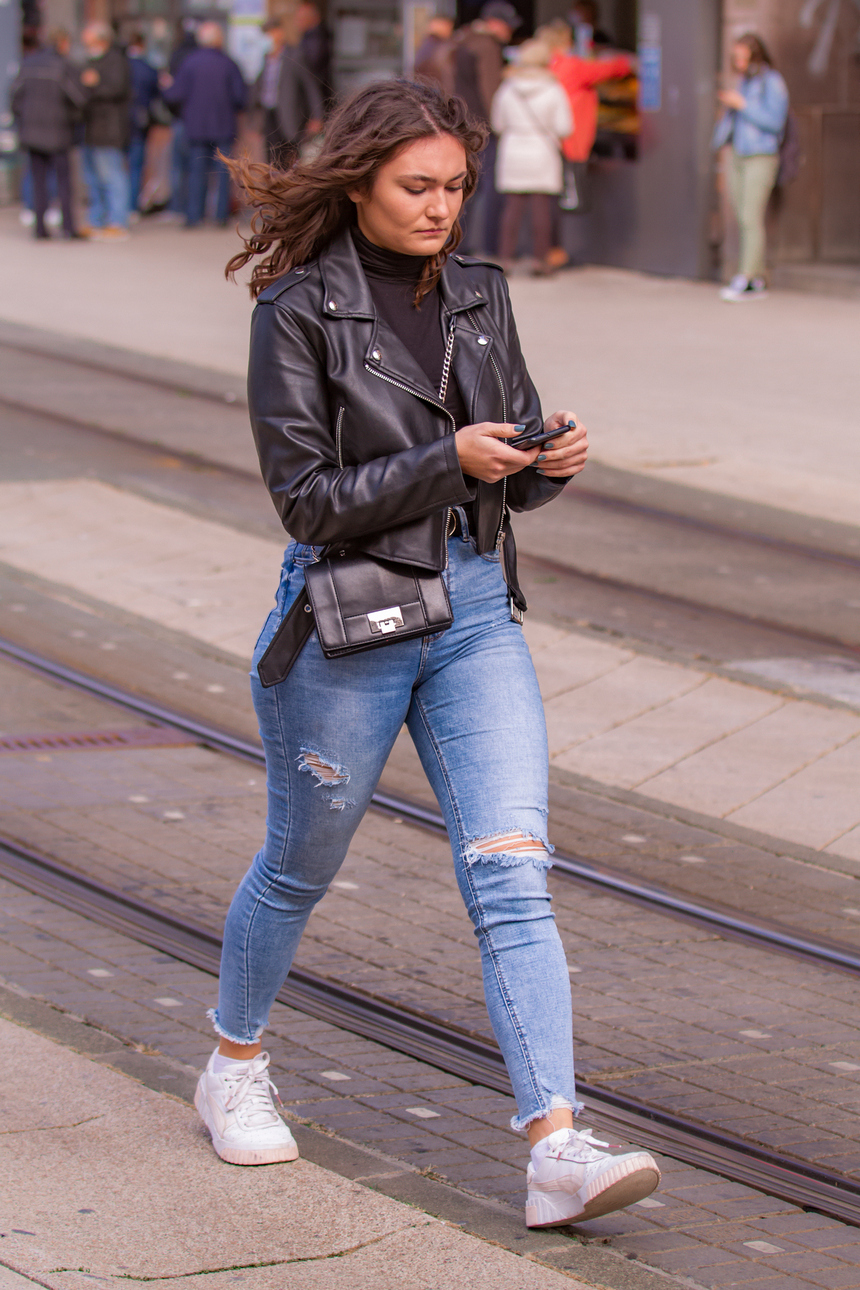 Image 4684496 (auto)