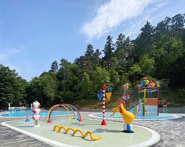 Aquapark Shhuma u Velikoj Aquapark Shhuma u Velikoj