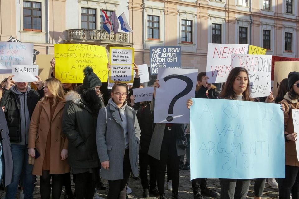 Prosvjedovali studenti Socijalnog rada, traže diplomski studij