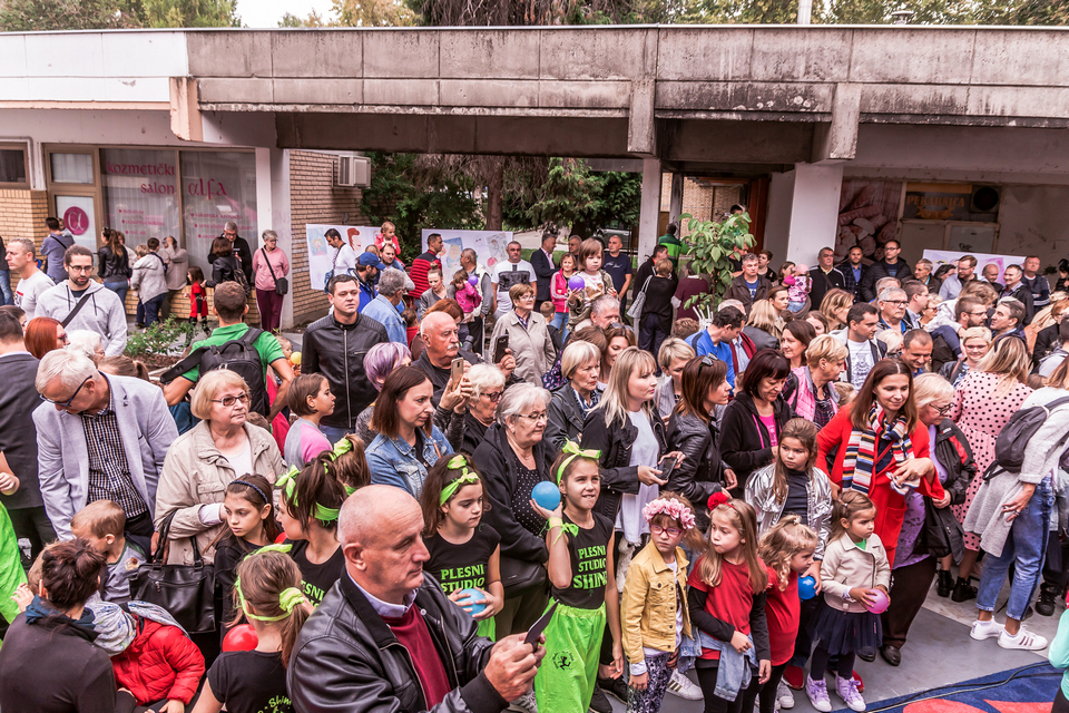 Osijek, 28.9.2019. Otvorenje Ivaninog trga na Vijencu Ivana Meštrovića Osijek, 28.9.2019. Otvorenje Ivaninog trga na Vijencu Ivana Meštrovića