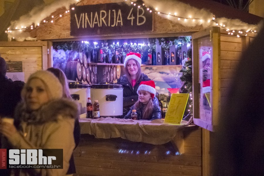 advent_prva_nedjelja_osijek_26