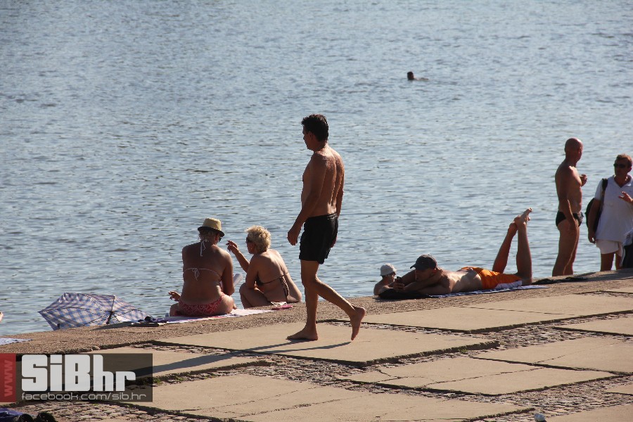 kopika0308_SiBhr_36 kopika0308_SiBhr_36