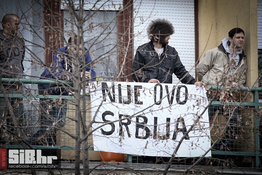 vukovar_prosvjed_protiv_cirilic
