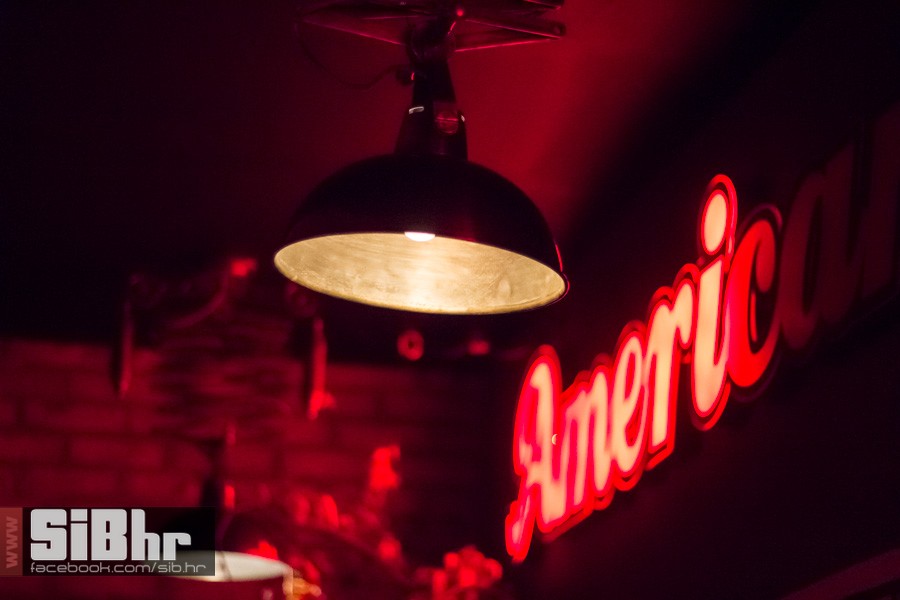 american_bar_dollar_14
