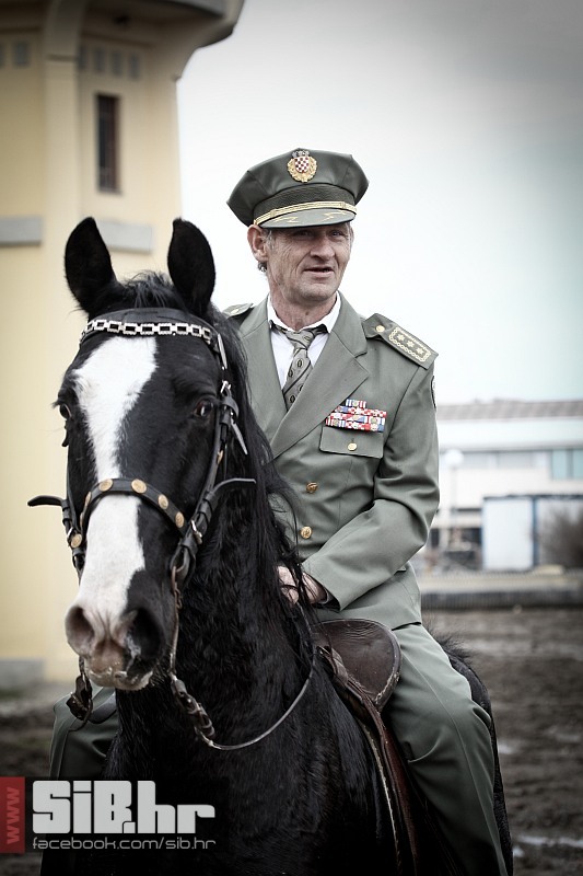 vukovar_prosvjed_protiv_cirilic
