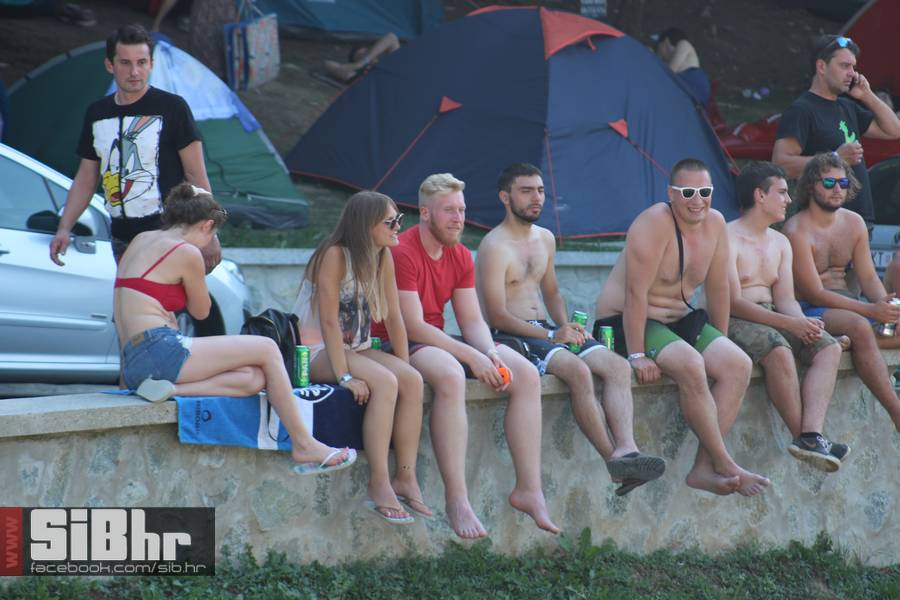 ferragostoJAM_2017_jezero_SiBhr