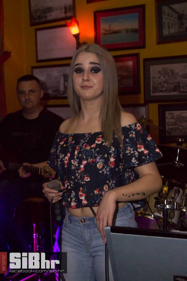 old_bridge_pub_subota_9
