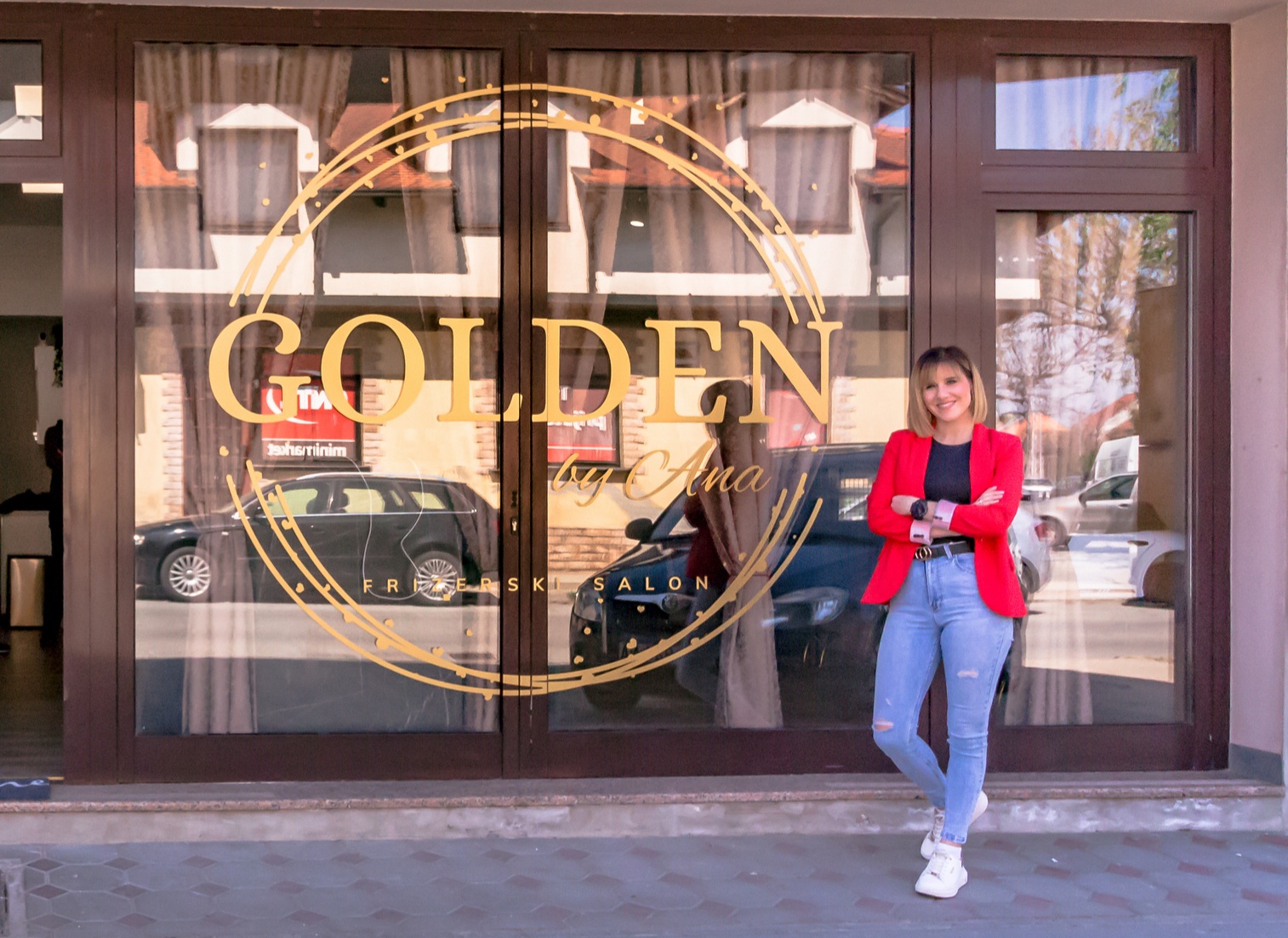 Golden by Ana