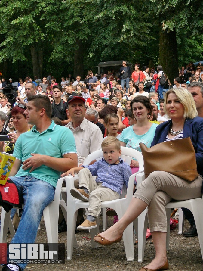 mali_djekovacki_vezovi_107