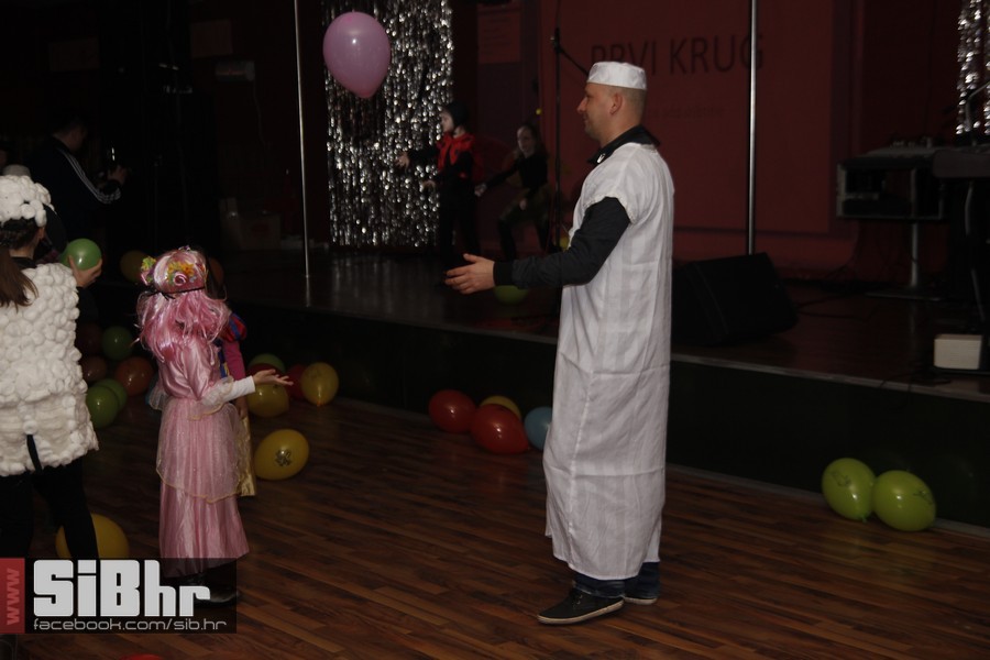 djecji_maskenbal_medium_SiBhr_8
