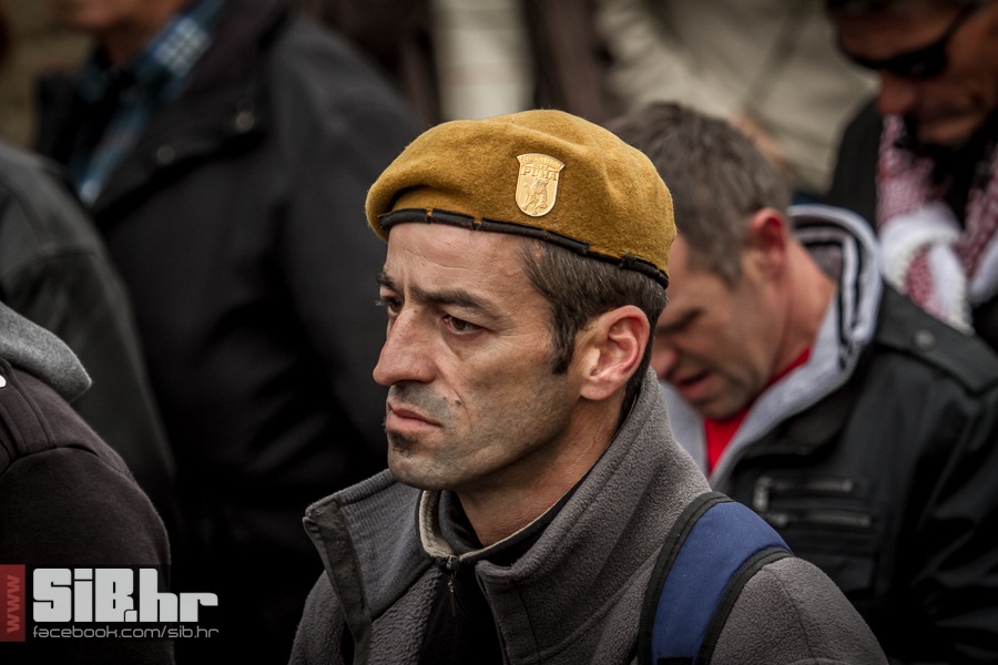 kolona_sjecanja_vukovar_1811201