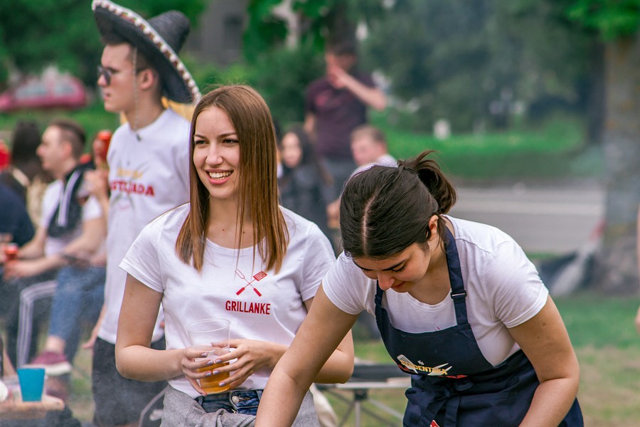 7_studentski_BBQ_SiB_HR-070