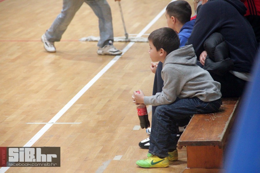 8kafica2012_sibhr45 8kafica2012_sibhr45