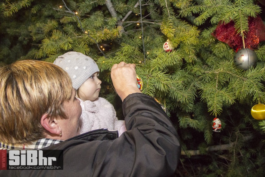 advent_u_tvrdji_dan_grada_osije
