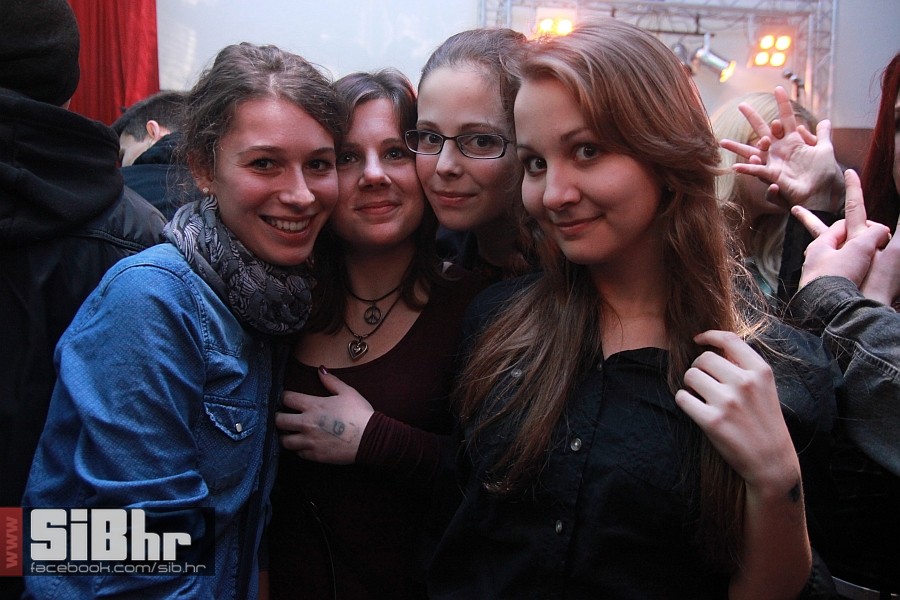 sars-kinoeuropa_SiBhr_29