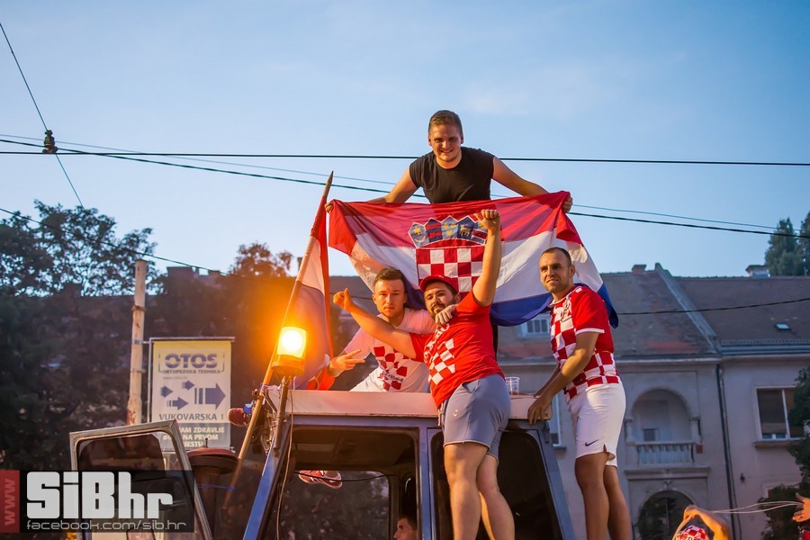 hrvatska_francuska_90