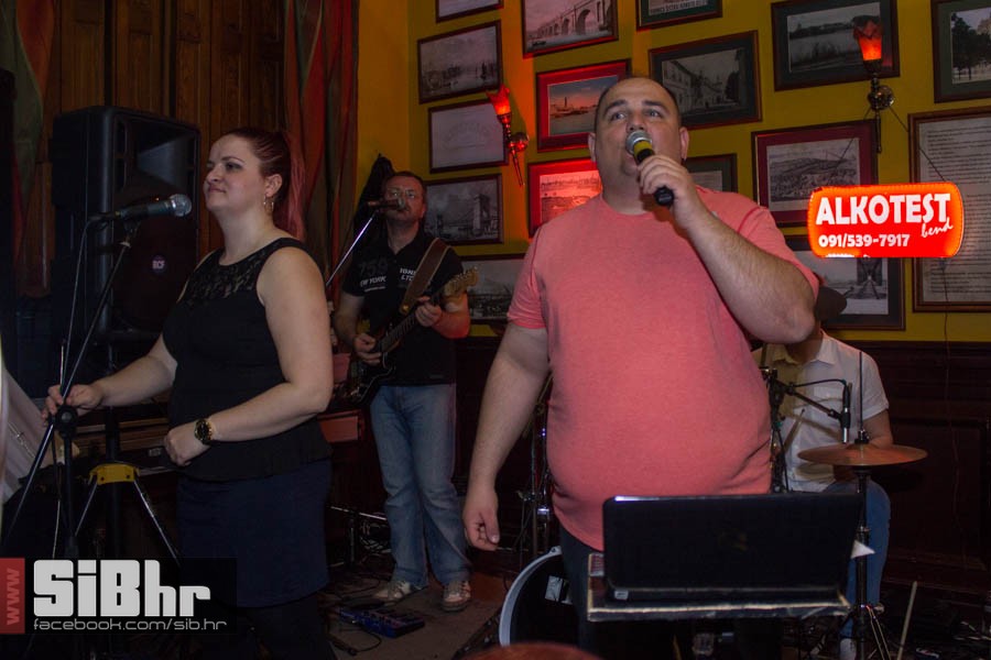old_bridge_pub_osijek_7