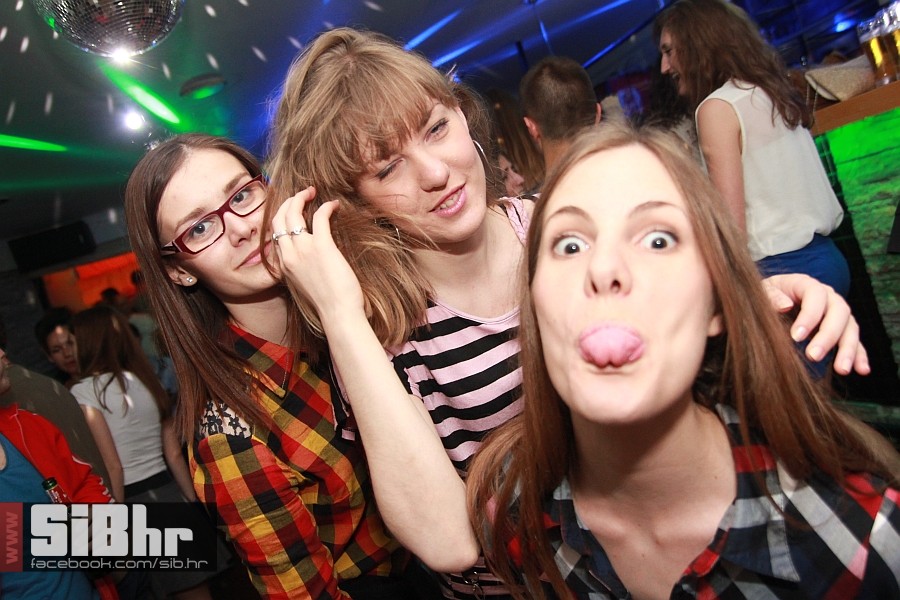 barca_osijek_nightlife_sibhr8_6 barca_osijek_nightlife_sibhr8_6