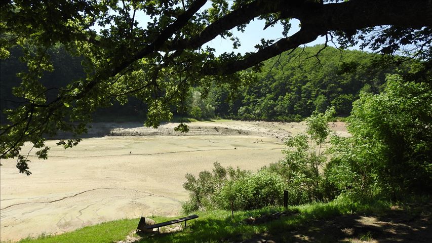 jezero petnja