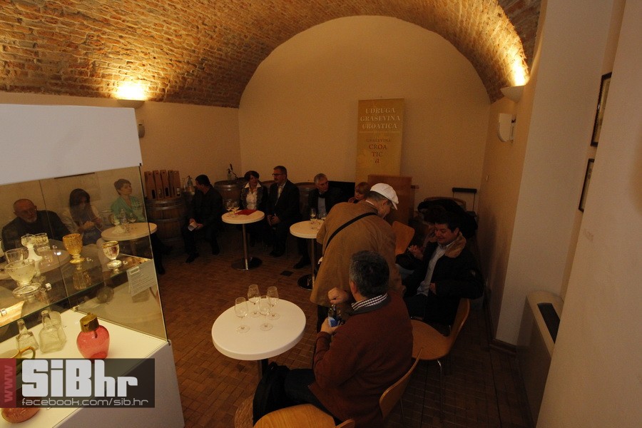 wine_fest_osijek_SiBhr_1