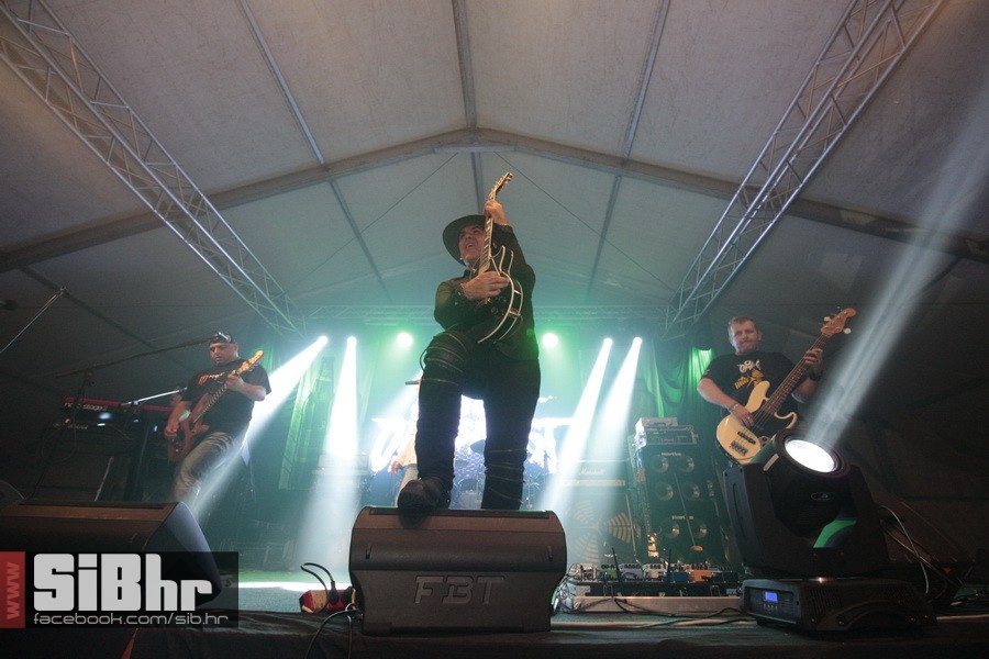 dani_piva_opca_opasnost_SiBhr_1