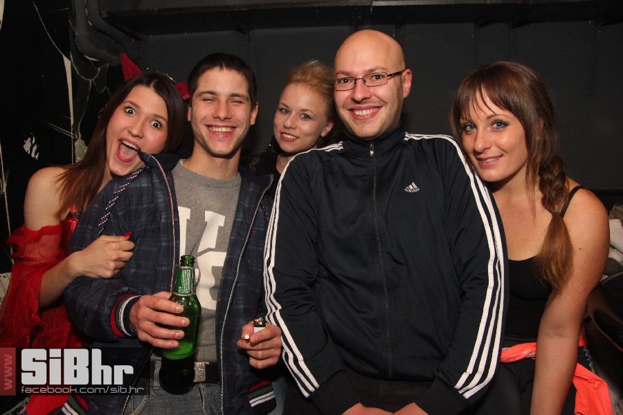 helloween_tufna_osijek_nightlif