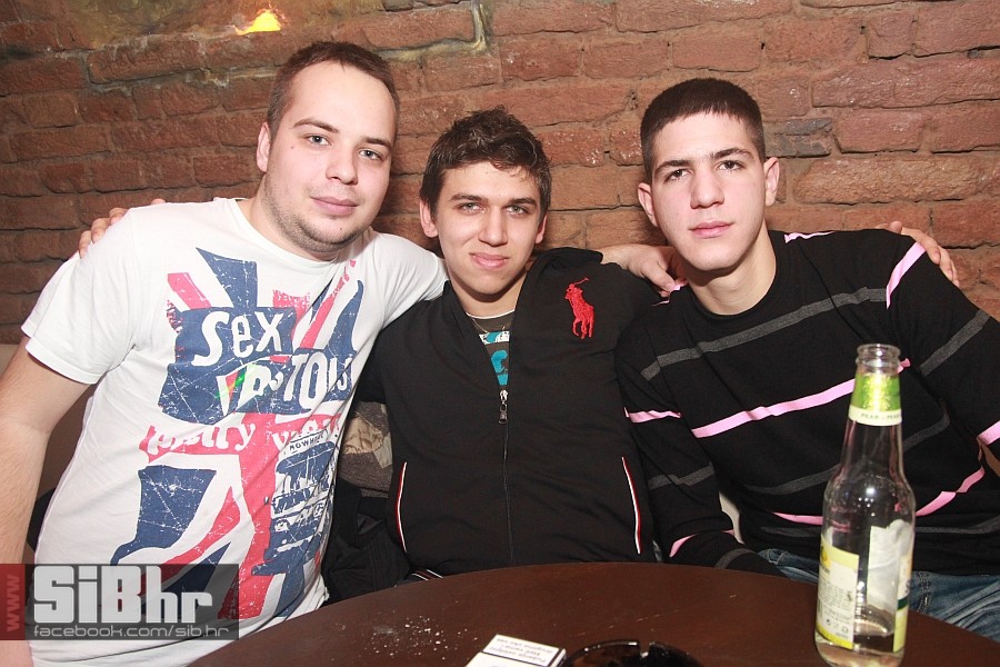 nocni_zivot_harem04012013_SiBhr