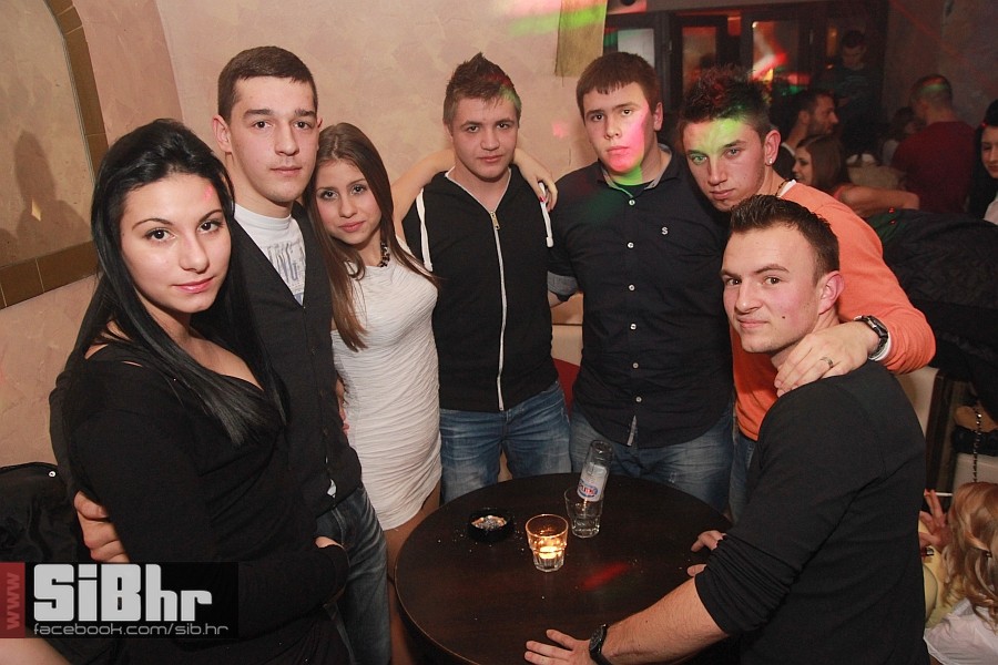 nocni_zivot_harem04012013_SiBhr