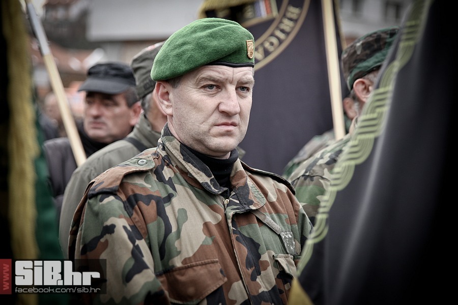 vukovar_prosvjed_protiv_cirilic