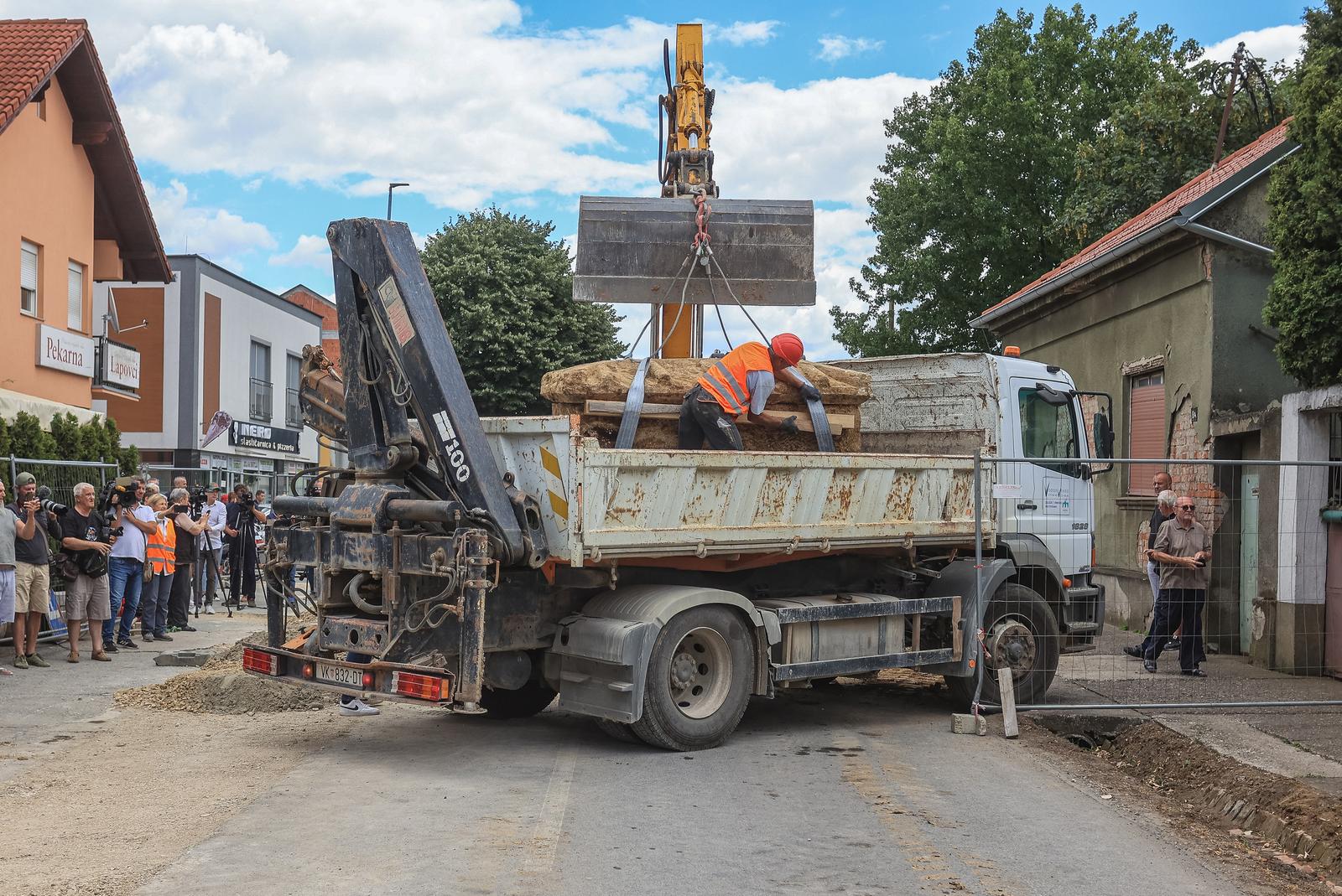 Iskopan rimski sarkofag pronađen u Vinkovcima