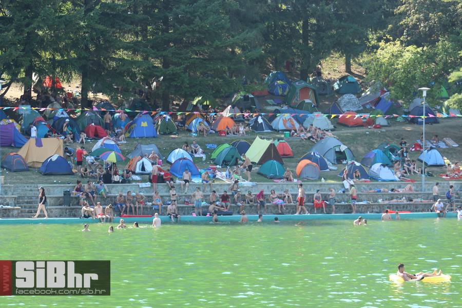 ferragostoJAM_2017_jezero_SiBhr