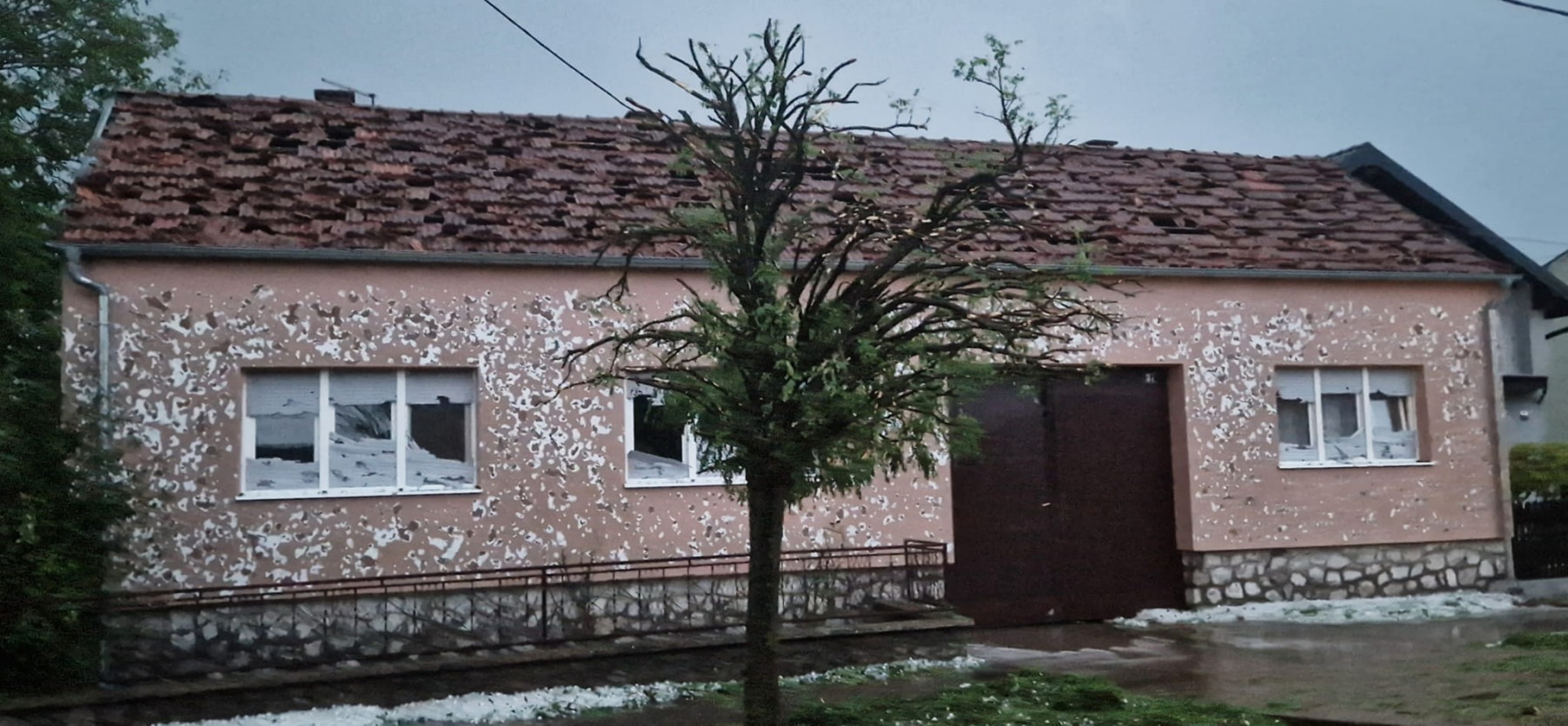 Bošnjaci kod Županje nakon nevremena