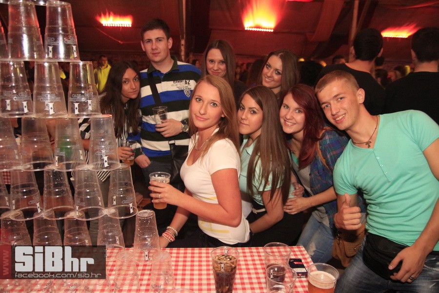 dani_prvog_hrvatskog_piva_2014_